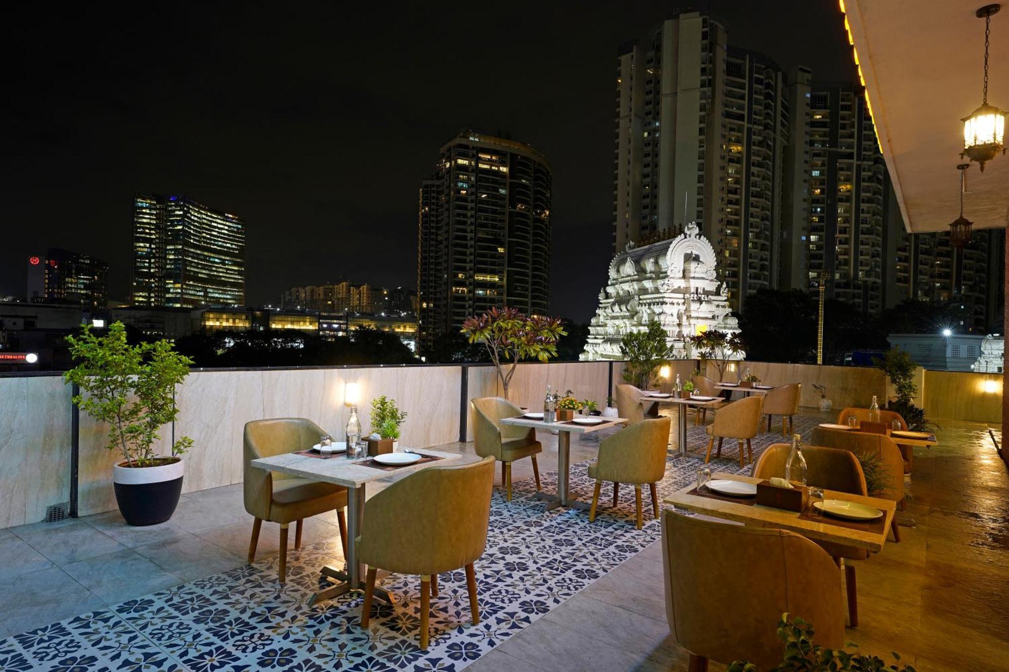 Kingston Hotel Bangalore Luaran gambar