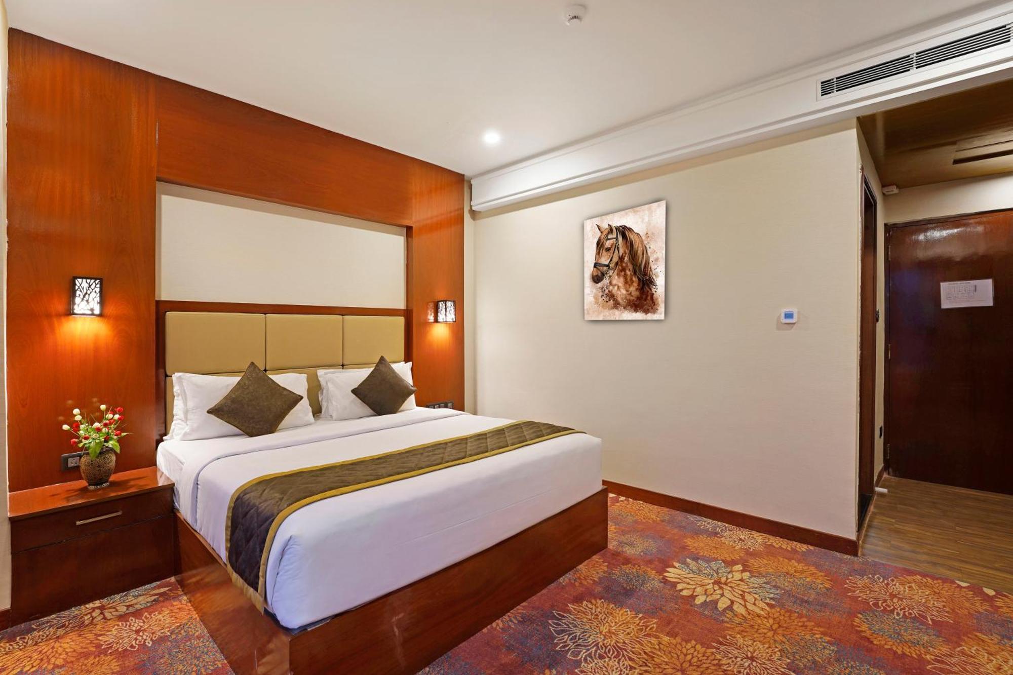 Kingston Hotel Bangalore Luaran gambar